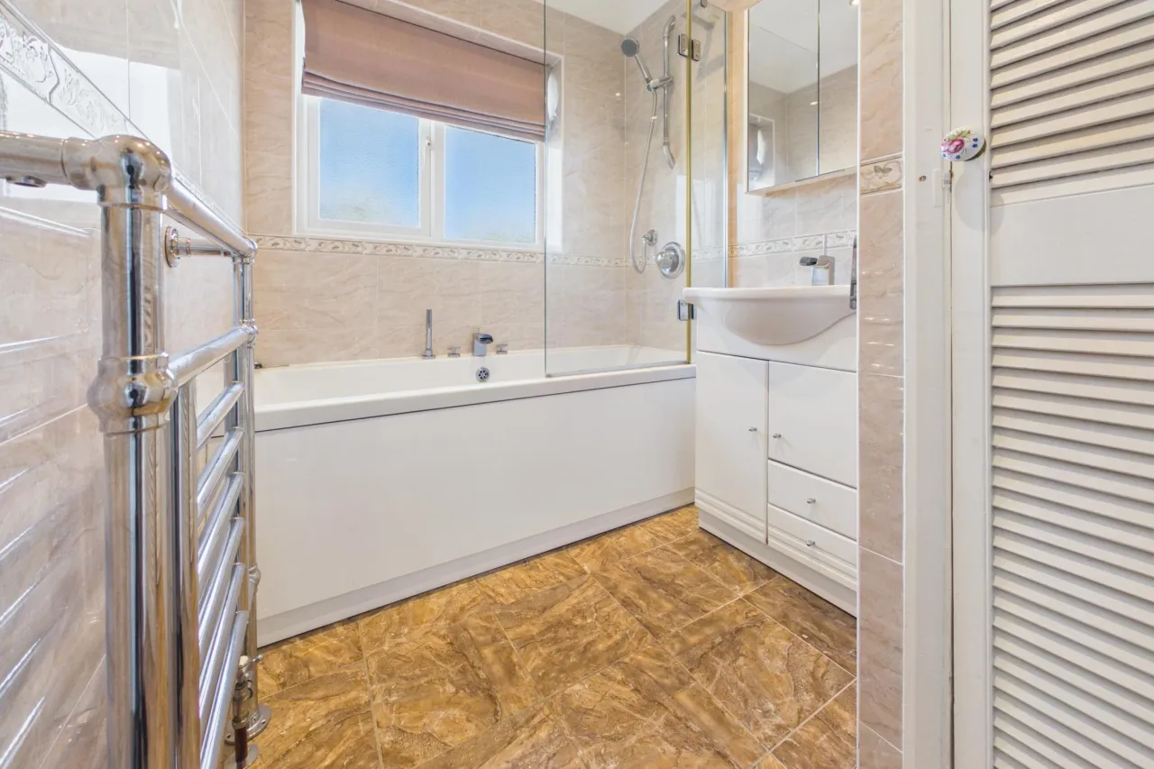 Tile Kiln Crescent, Hemel Hempstead, HP3, photo 12