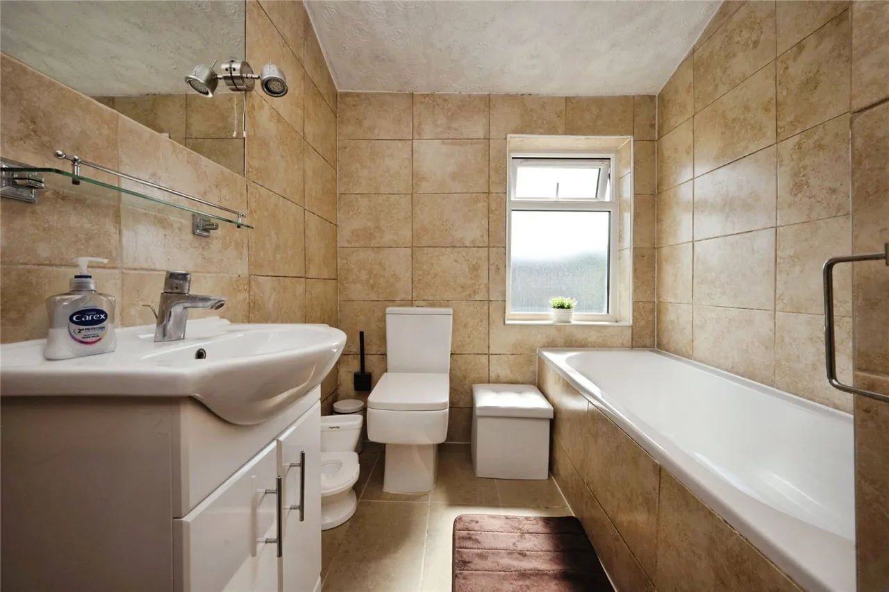 Regent Street, Leighton Buzzard, Bedfordshire, LU7, photo 16