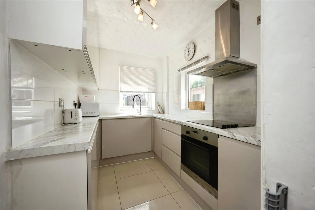 Regent Street, Leighton Buzzard, Bedfordshire, LU7, photo 8