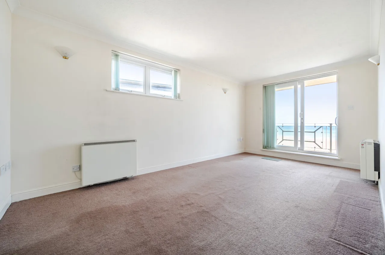 Brighton Road, Lancing, BN15, photo 3