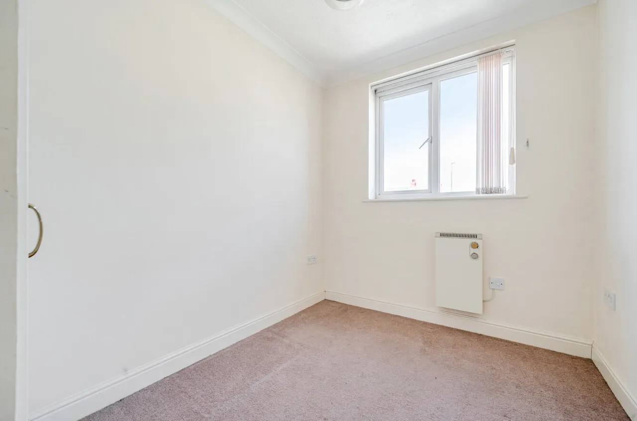 Brighton Road, Lancing, BN15, photo 9