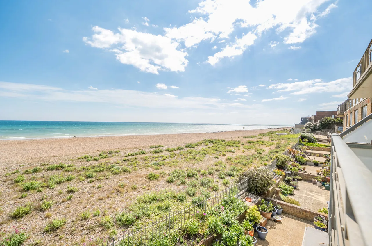 Brighton Road, Lancing, BN15, photo 13