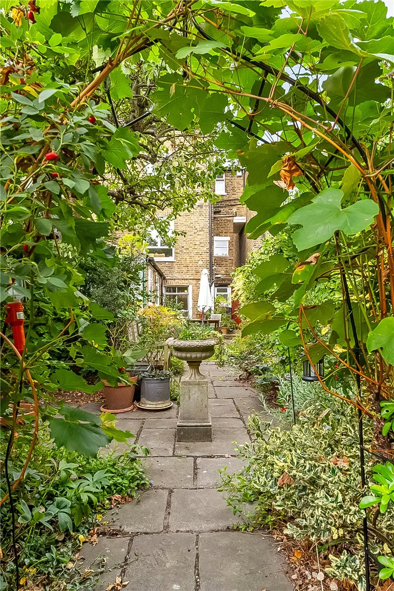 Althorp Road, London, SW17, photo 14