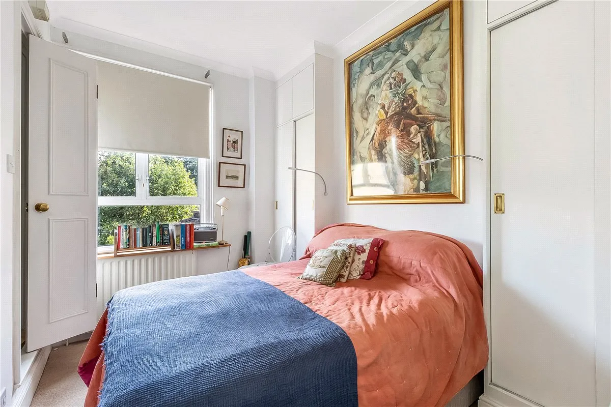 Althorp Road, London, SW17, photo 13