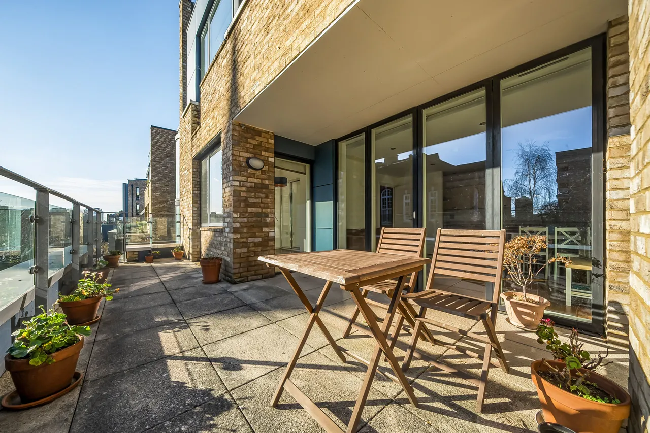 120 Roffo Court, Boundary Lane, London, photo 4