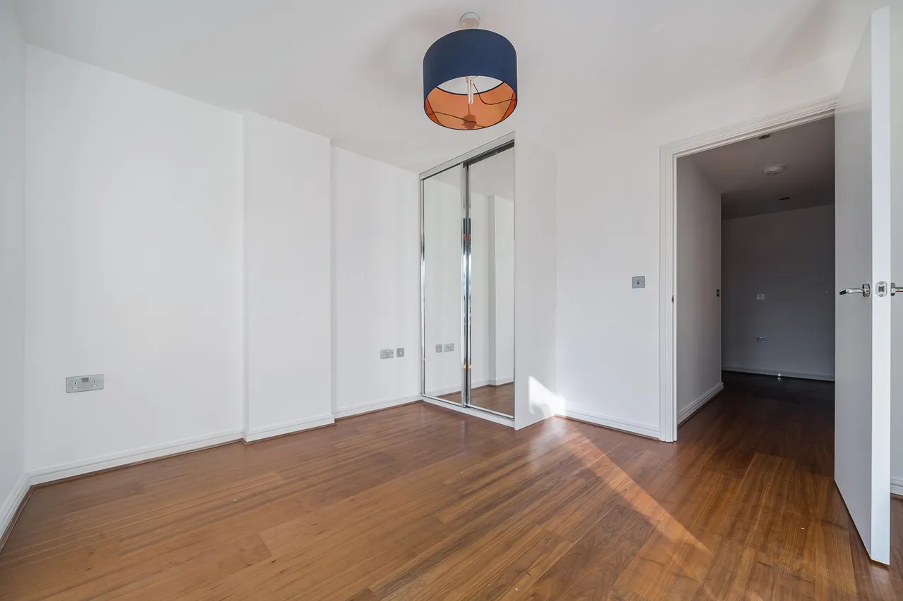 120 Roffo Court, Boundary Lane, London, photo 11