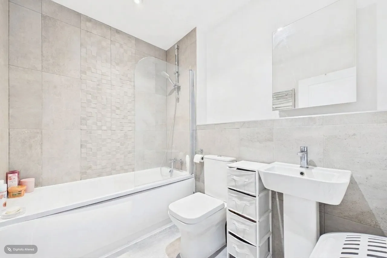 Ambury Road South, Huntingdon, PE29, photo 6