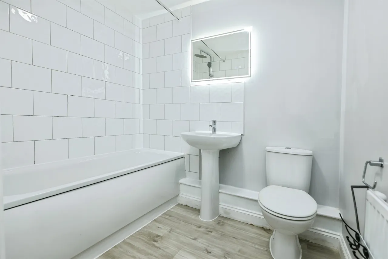 Keepers Gate, Birmingham, B37, photo 8