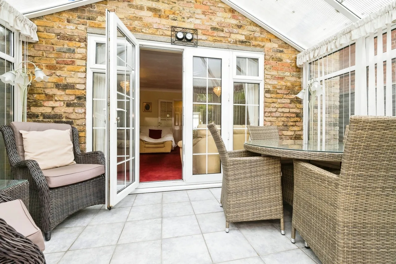 Ingleglen, Hornchurch, RM11, photo 2