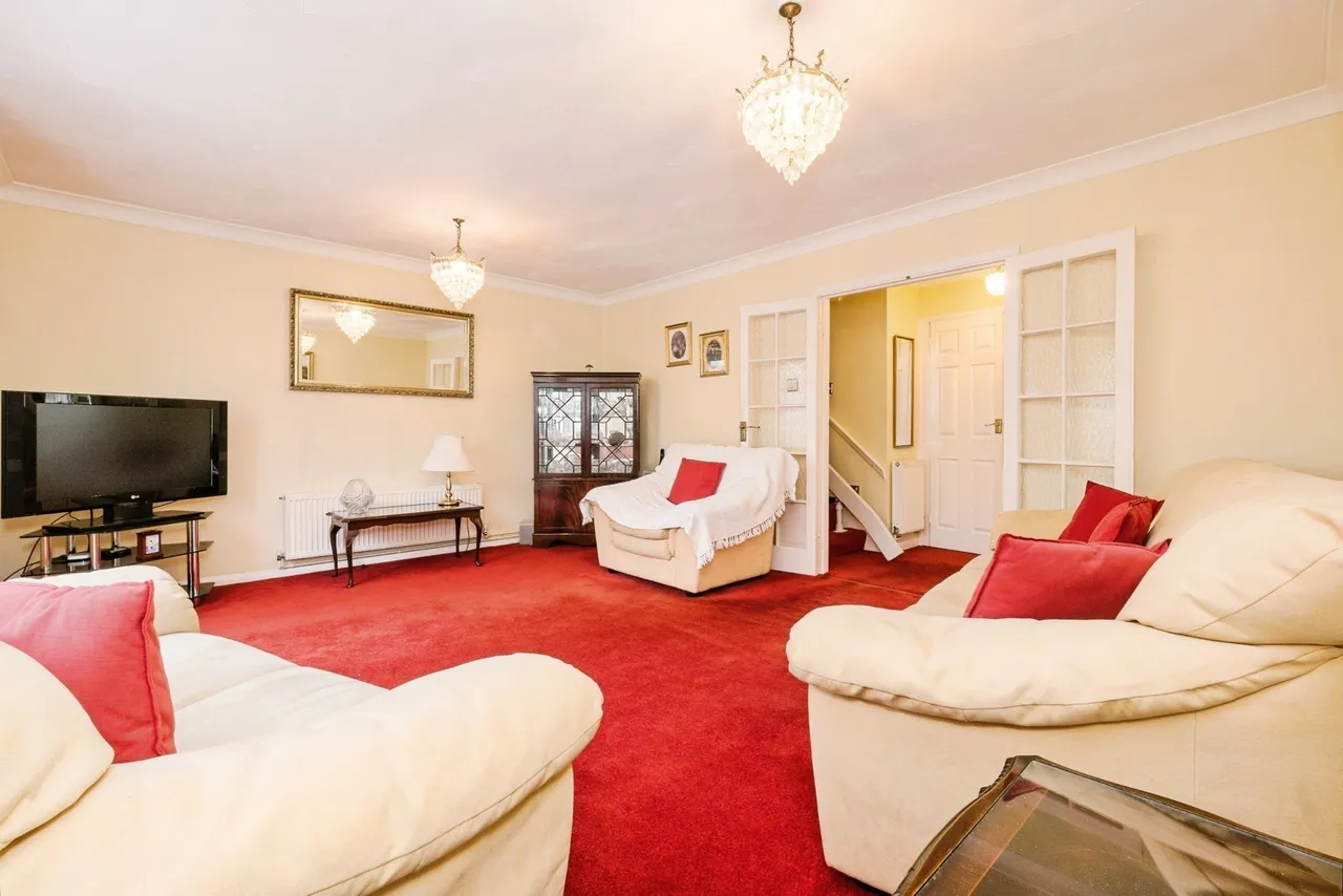 Ingleglen, Hornchurch, RM11, photo 4