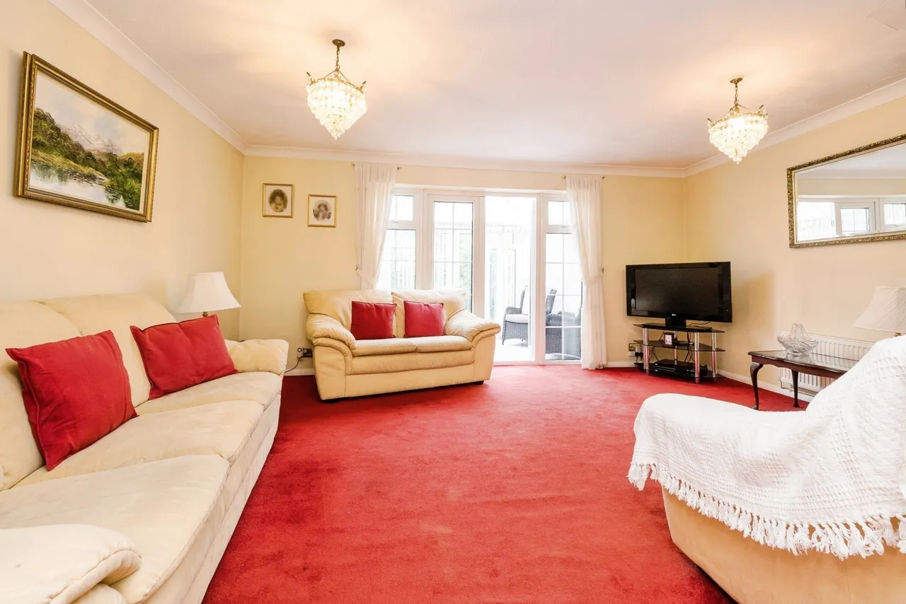 Ingleglen, Hornchurch, RM11, photo 7