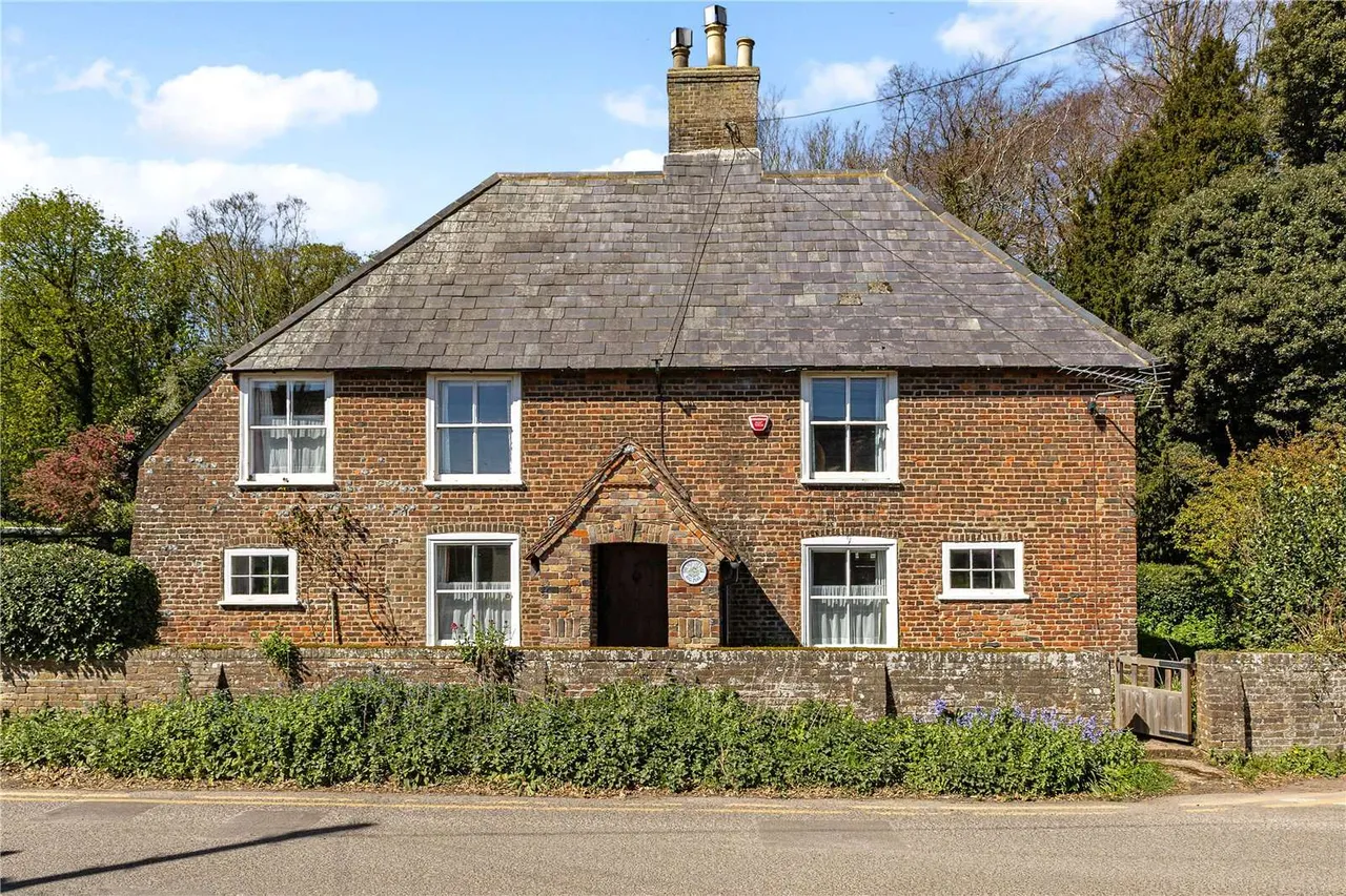 Hull Place, Sholden, Deal, Kent, CT14 0AQ, photo 12
