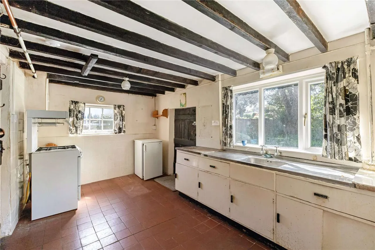 Hull Place, Sholden, Deal, Kent, CT14 0AQ, photo 4