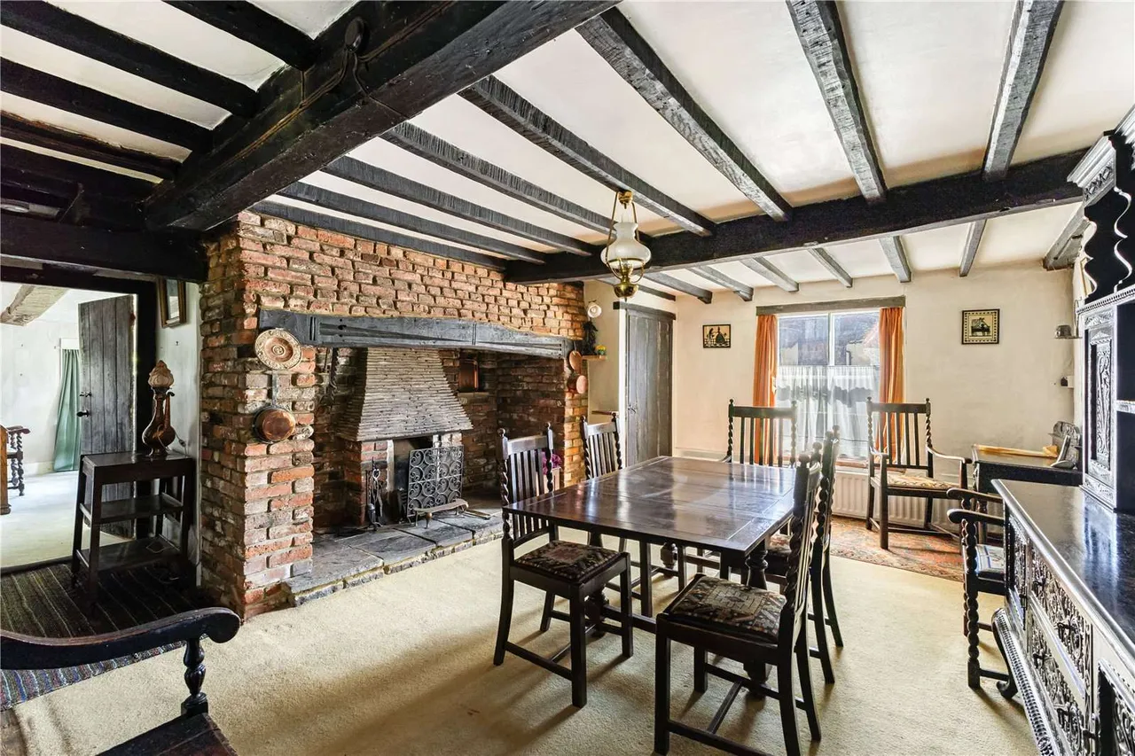 Hull Place, Sholden, Deal, Kent, CT14 0AQ, photo 5