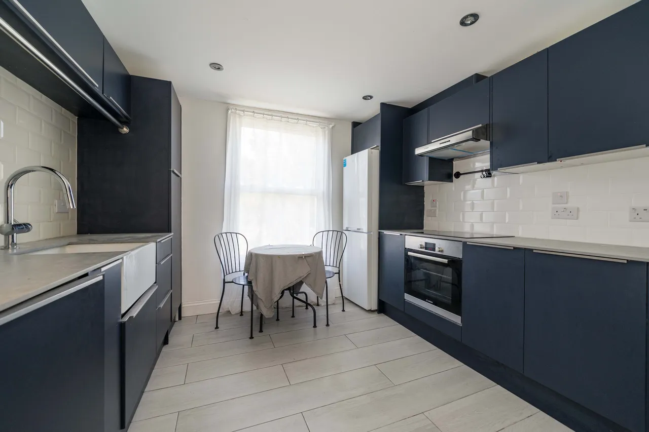Fernhead Road, London, W9, photo 3