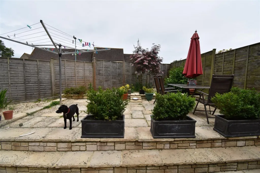 Arnolds Way, Cirencester, photo 10
