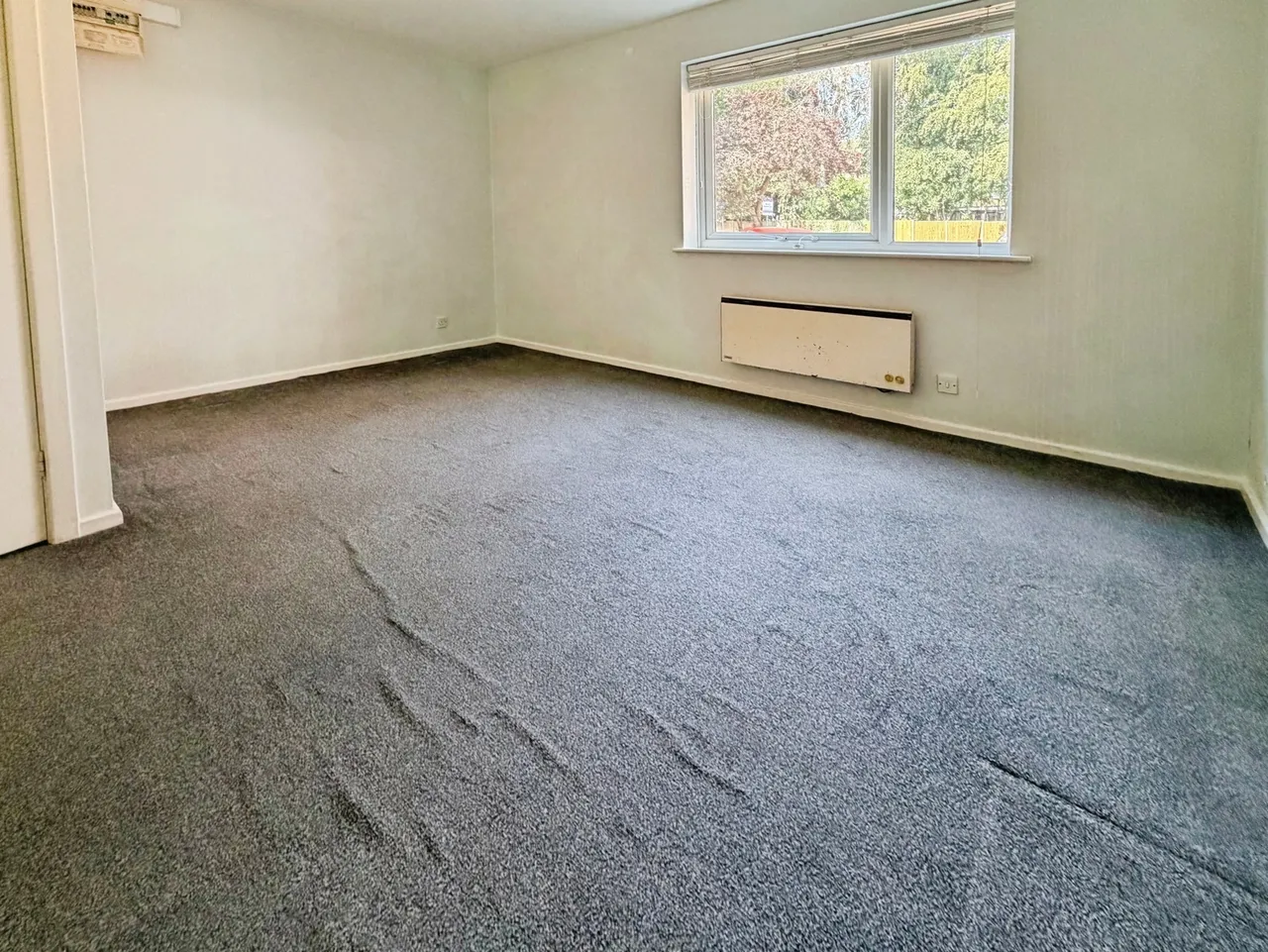 Fleet Road, Fleet, Hampshire, GU51 3PH, photo 4