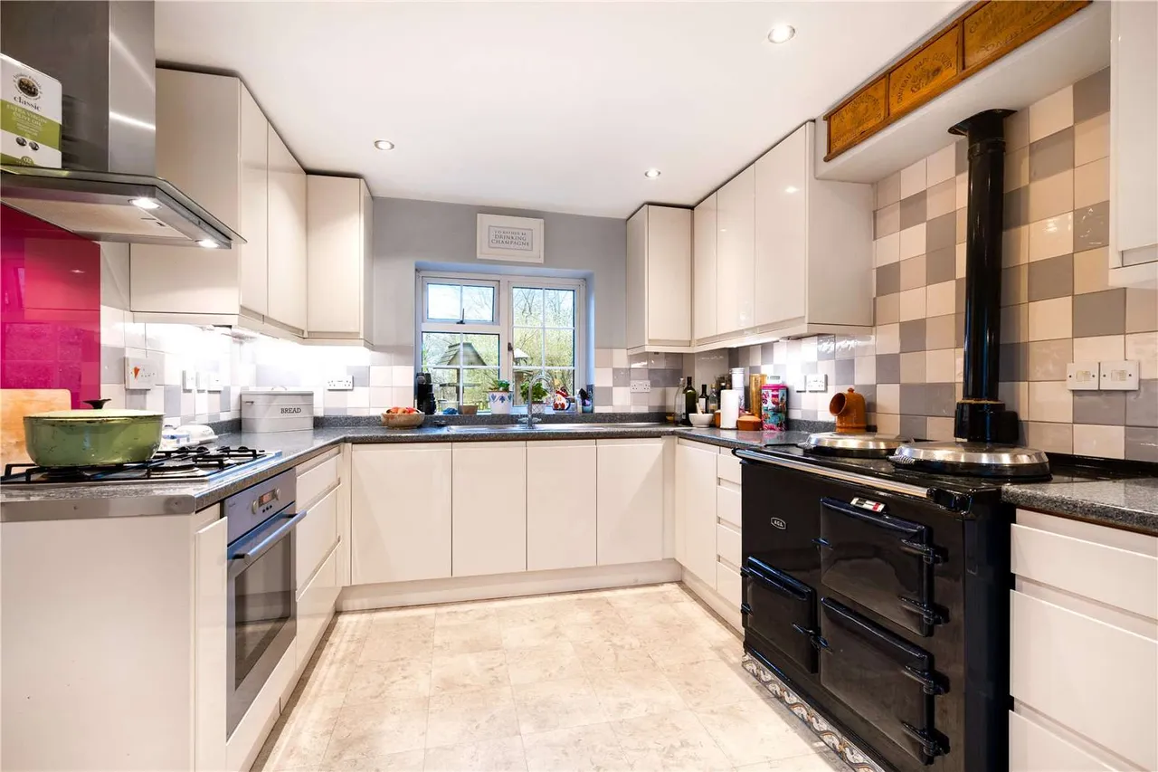 Whitchurch Hill, Oxfordshire, RG8 7NZ, photo 6