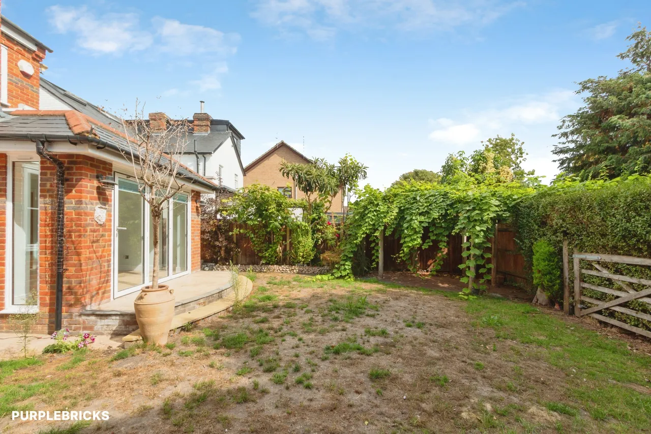 Streets Heath, Woking, GU24, photo 34