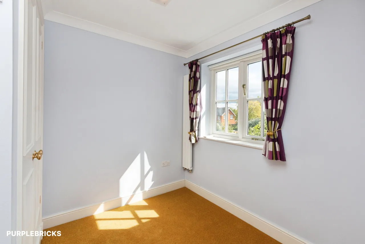 Streets Heath, Woking, GU24, photo 24