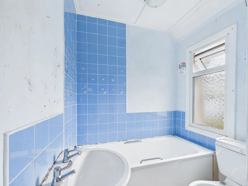 Chywoone Avenue, Newlyn, TR18, photo 6