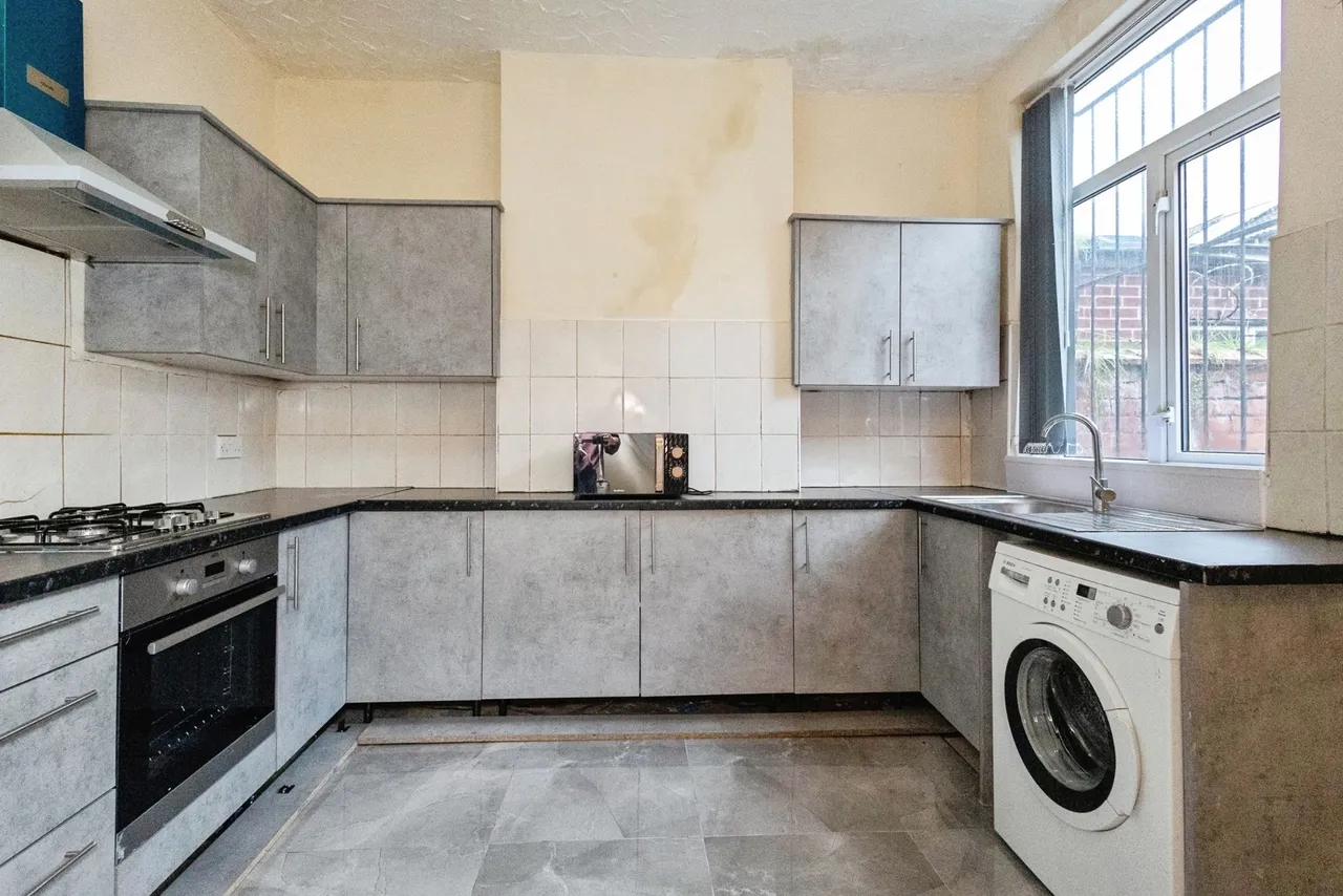 Crantock Street, Manchester, M12, photo 2