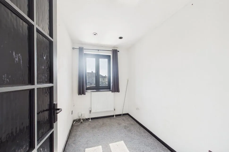 Iron Mill Lane, Crayford, DA1, photo 8