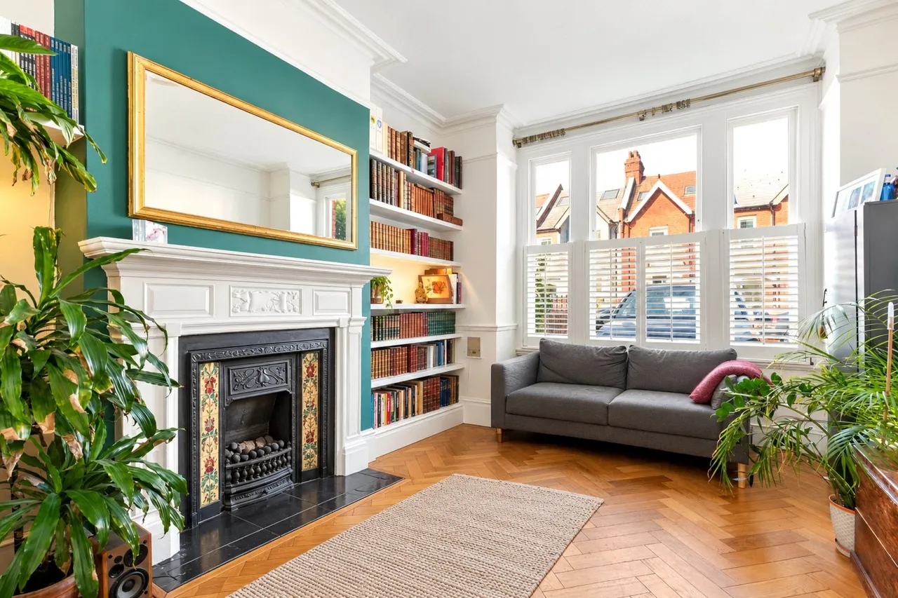 5 bed house for sale, Penwortham Road, Furzedown
