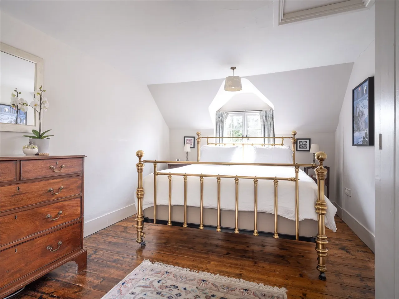 Low Road, Little Cheverell, SN10, photo 11