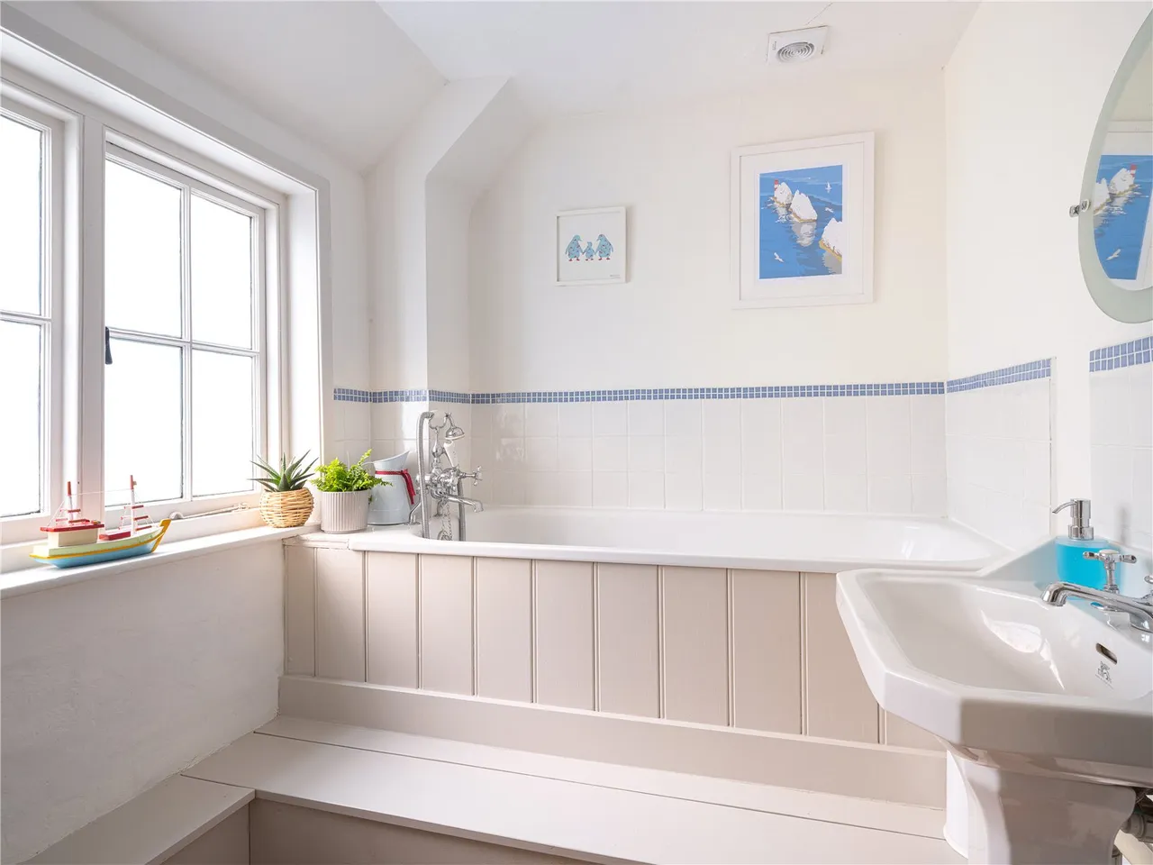 Low Road, Little Cheverell, SN10, photo 18