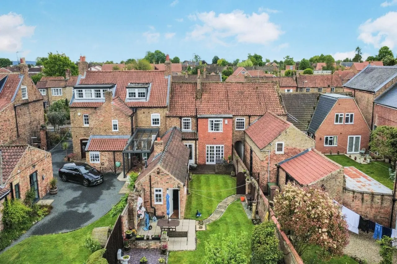 Main Street, Stamford Bridge, YO41, photo 18