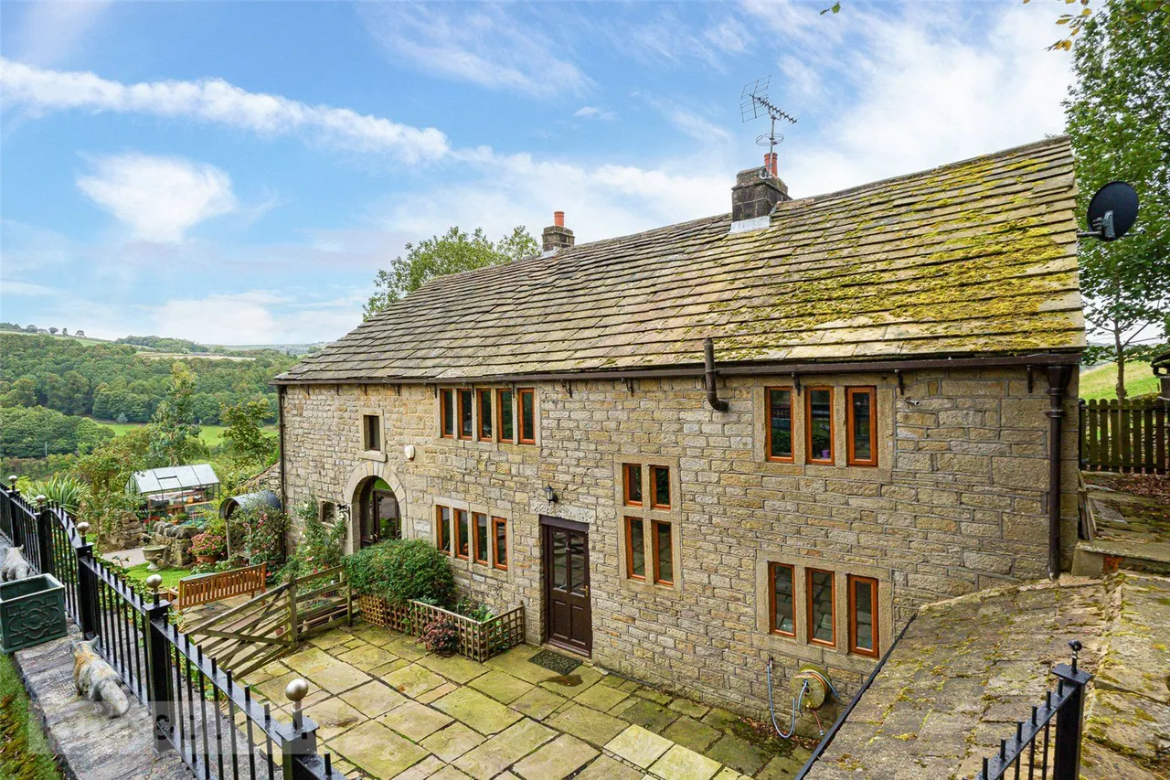 Upper Blind Lane Farm, Brearley, HX2, photo 6