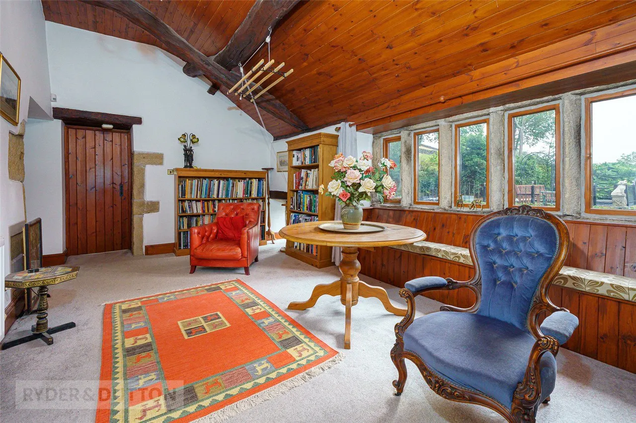 Upper Blind Lane Farm, Brearley, HX2, photo 13