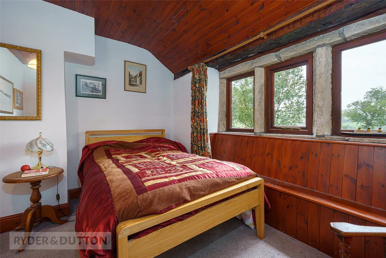 Upper Blind Lane Farm, Brearley, HX2, photo 15