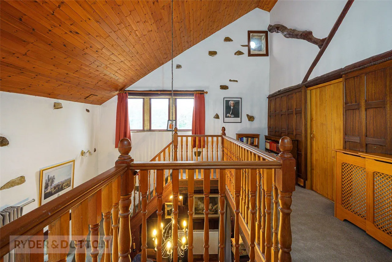 Upper Blind Lane Farm, Brearley, HX2, photo 12