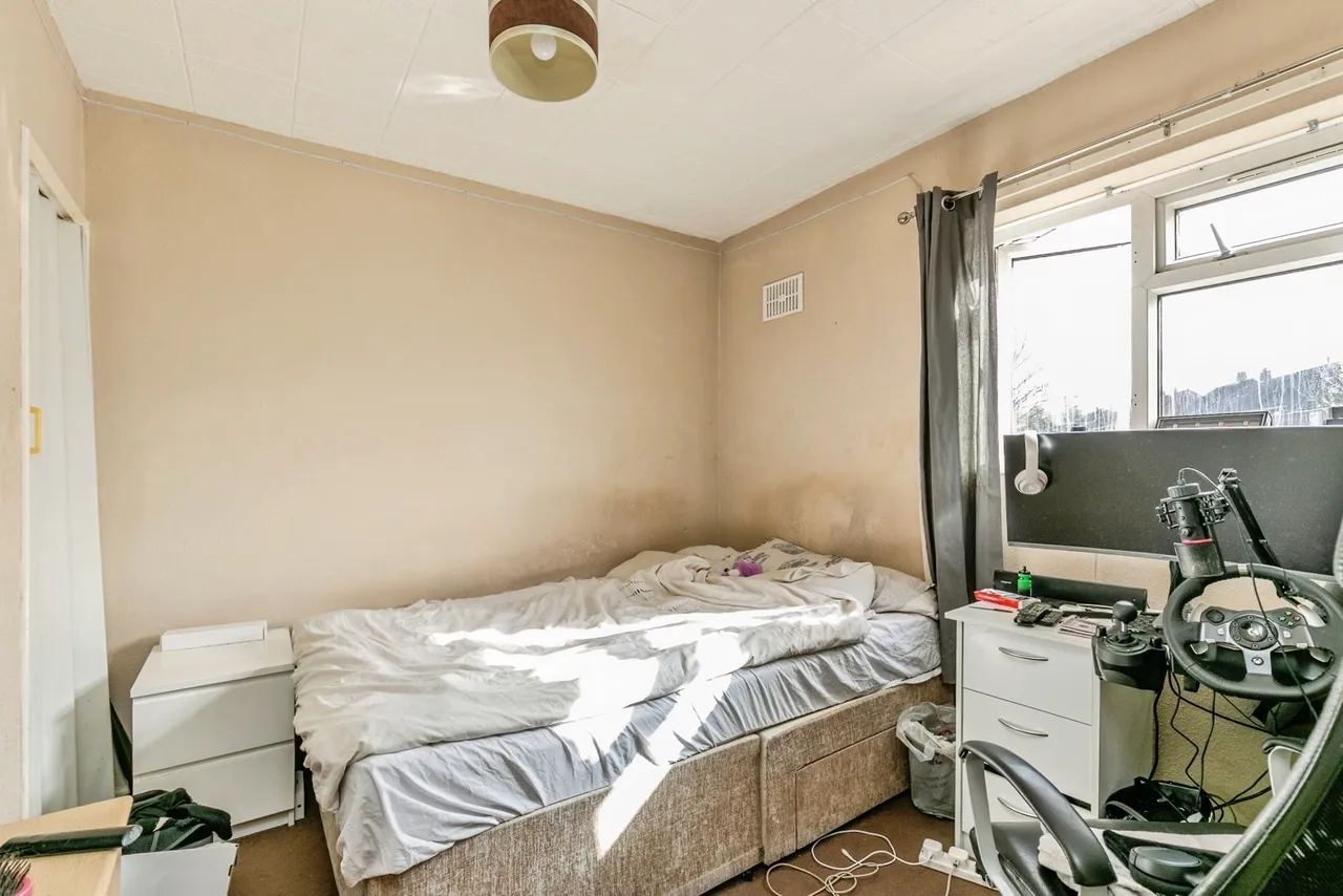 Butterfield Road, BRISTOL, Avon, BS10, photo 17