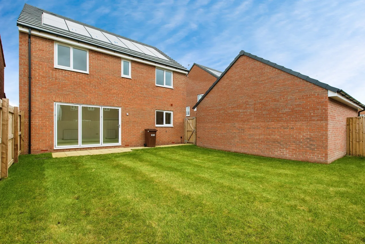 Twill Road, Farington Moss, PR26, photo 12