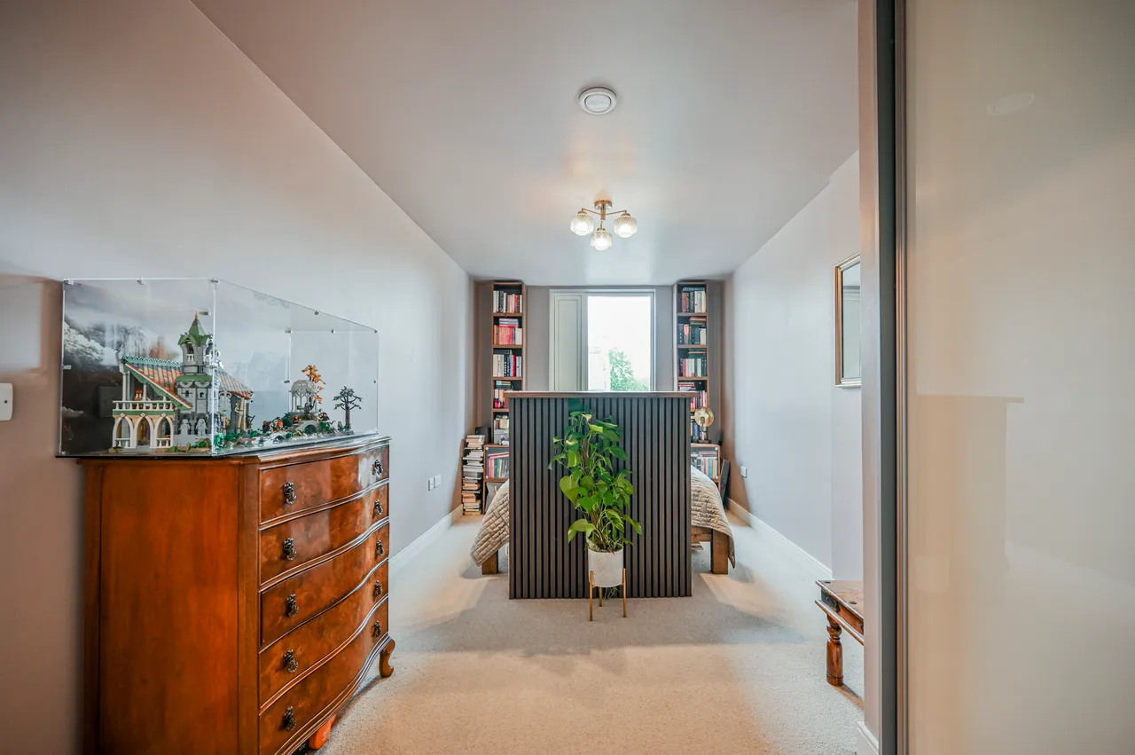 Flat 7, Grant House, 63 Cleveland Park Avenue, London, photo 9