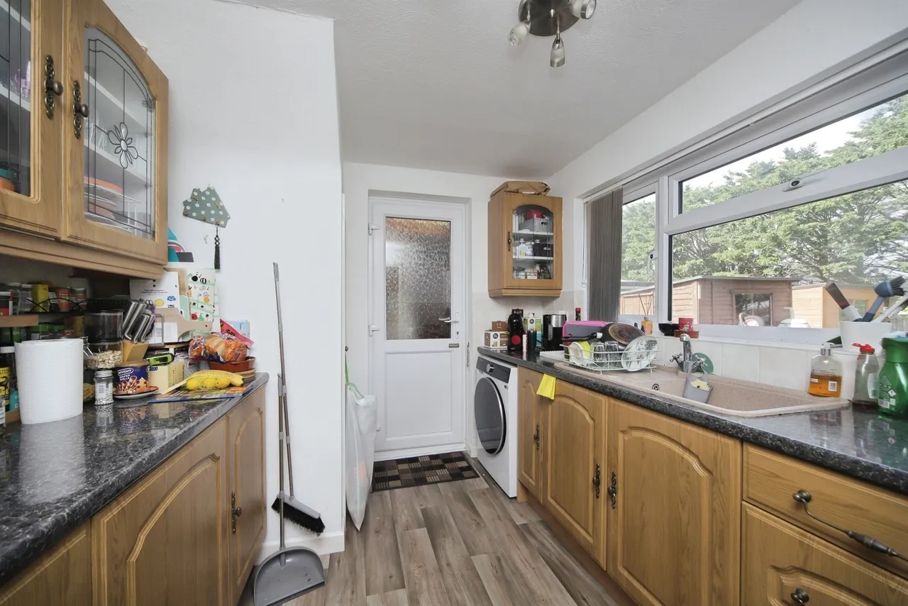 Deane Drive, Taunton, TA1, photo 9