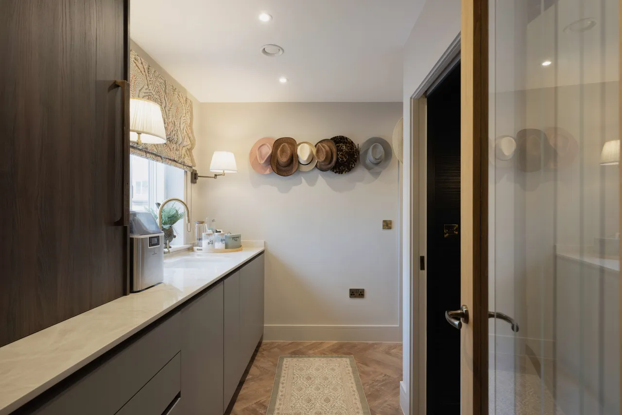 The Lodge Drive, Drayton, NR8, photo 14