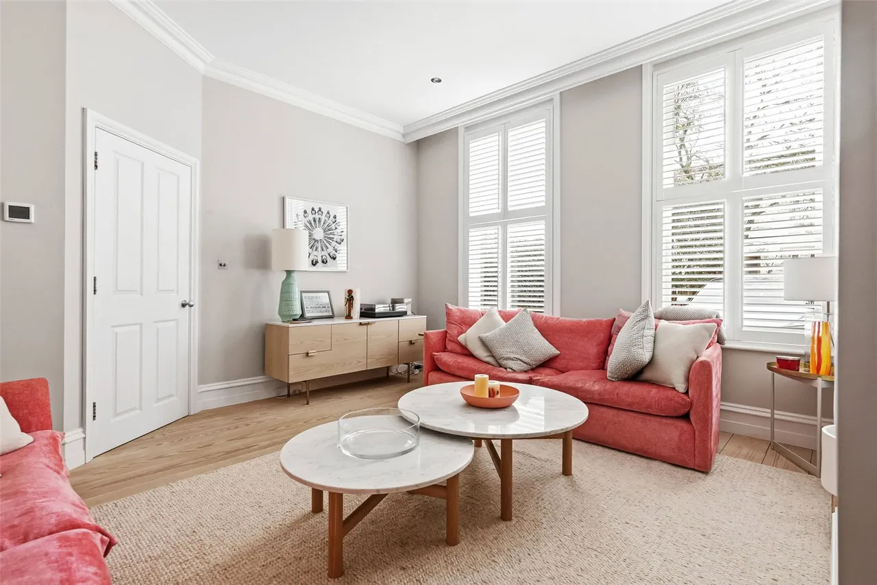 Whitton Road, Twickenham, TW1 1BT, photo 6