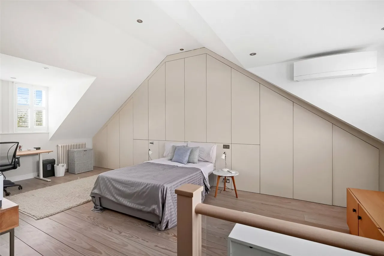 Whitton Road, Twickenham, TW1 1BT, photo 10