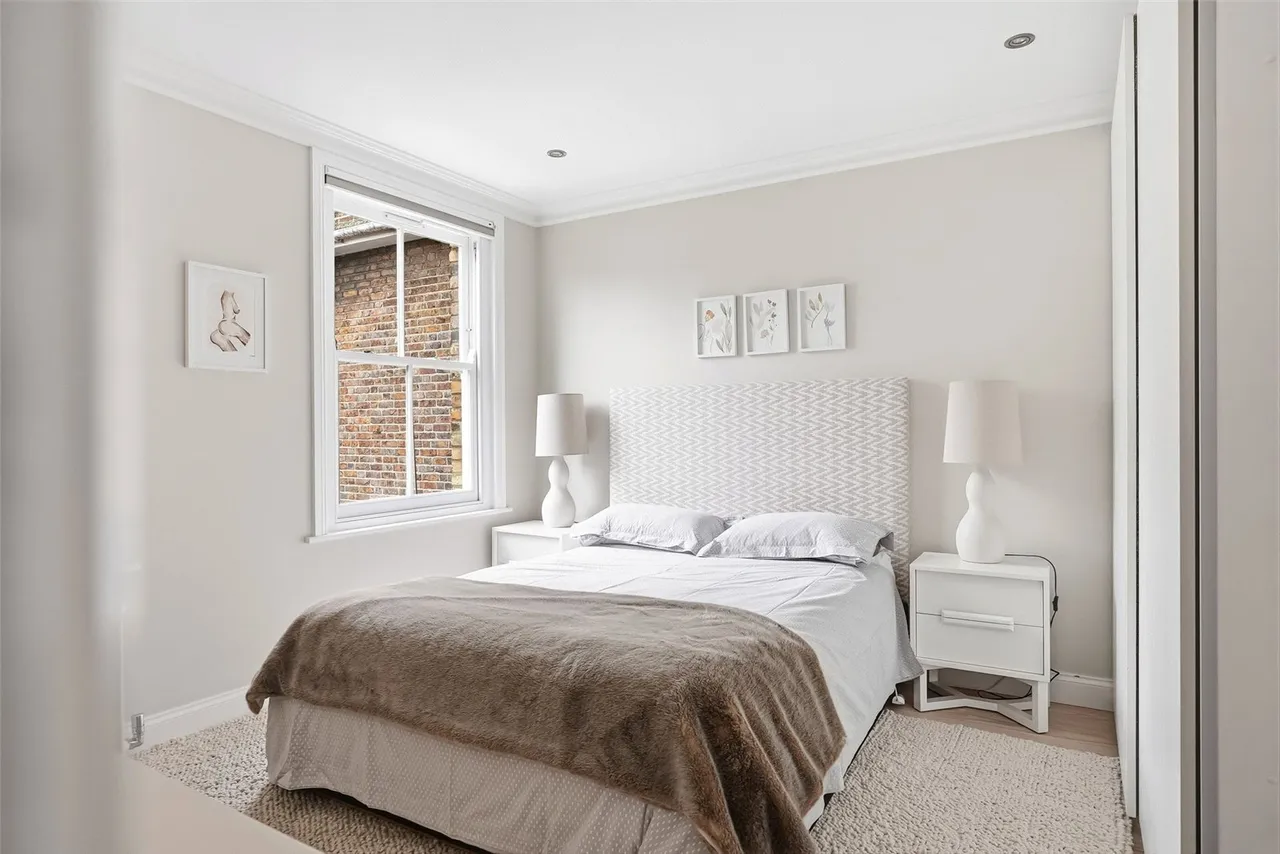 Whitton Road, Twickenham, TW1 1BT, photo 12