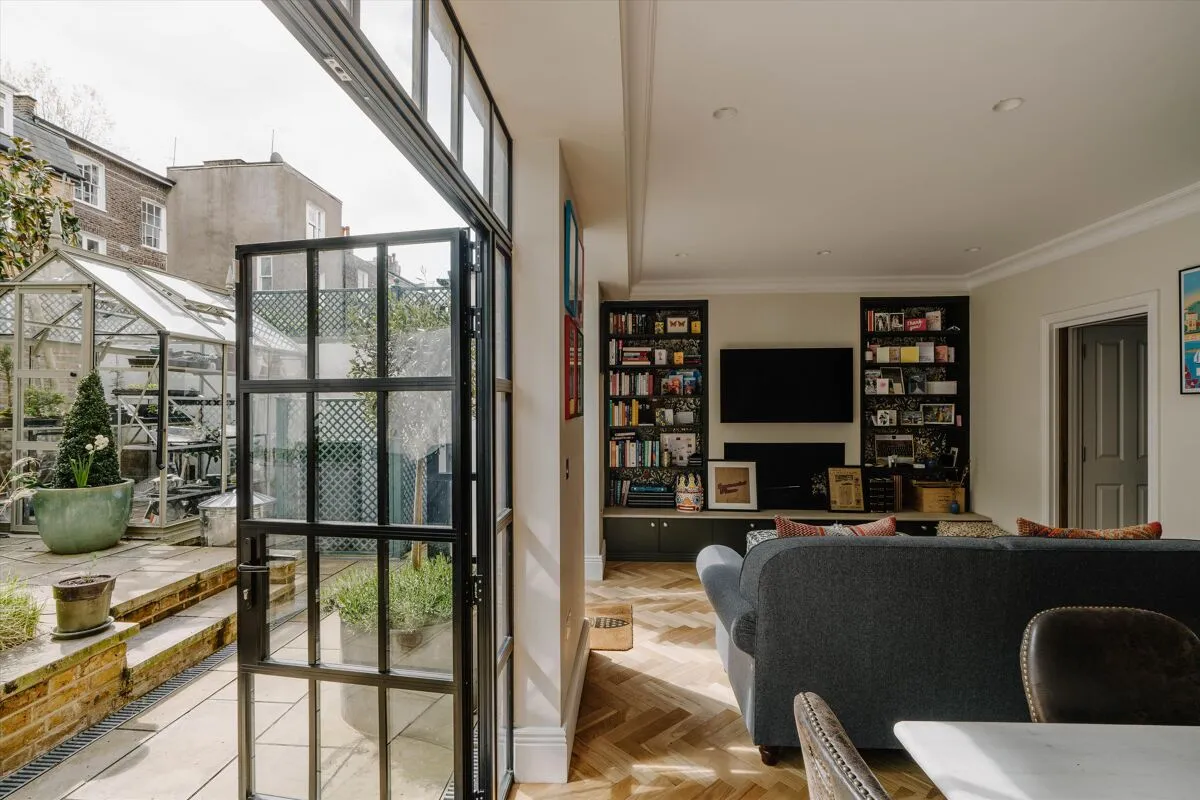 Boyne Terrace Mews, Holland Park, W11, photo 6