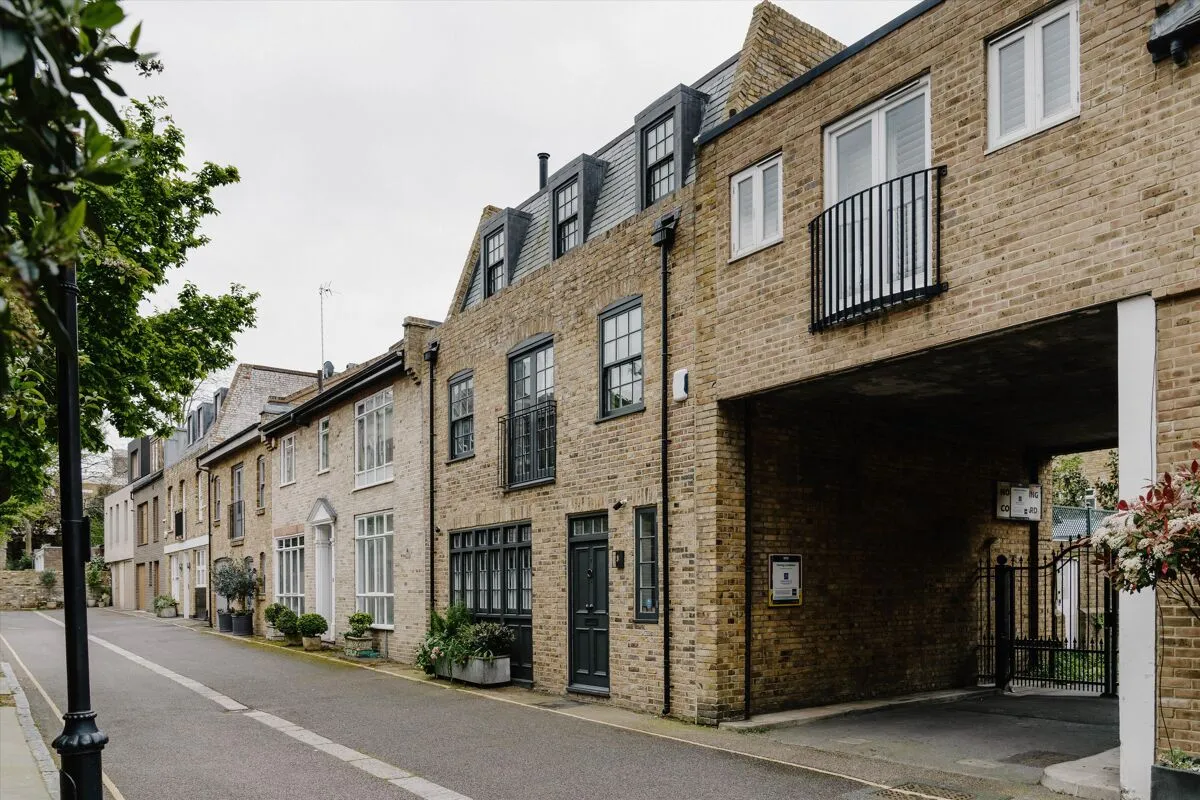 Boyne Terrace Mews, Holland Park, W11, photo 24