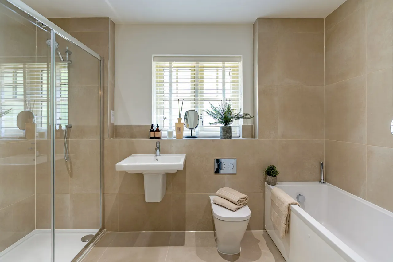 The Mulberry, Headley Chase, Epsom, KT18, photo 8