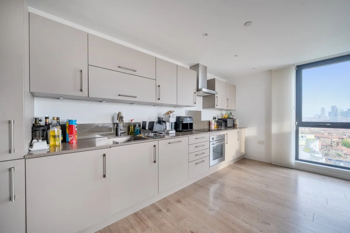 Rotherhithe New Road, London, SE16, photo 4