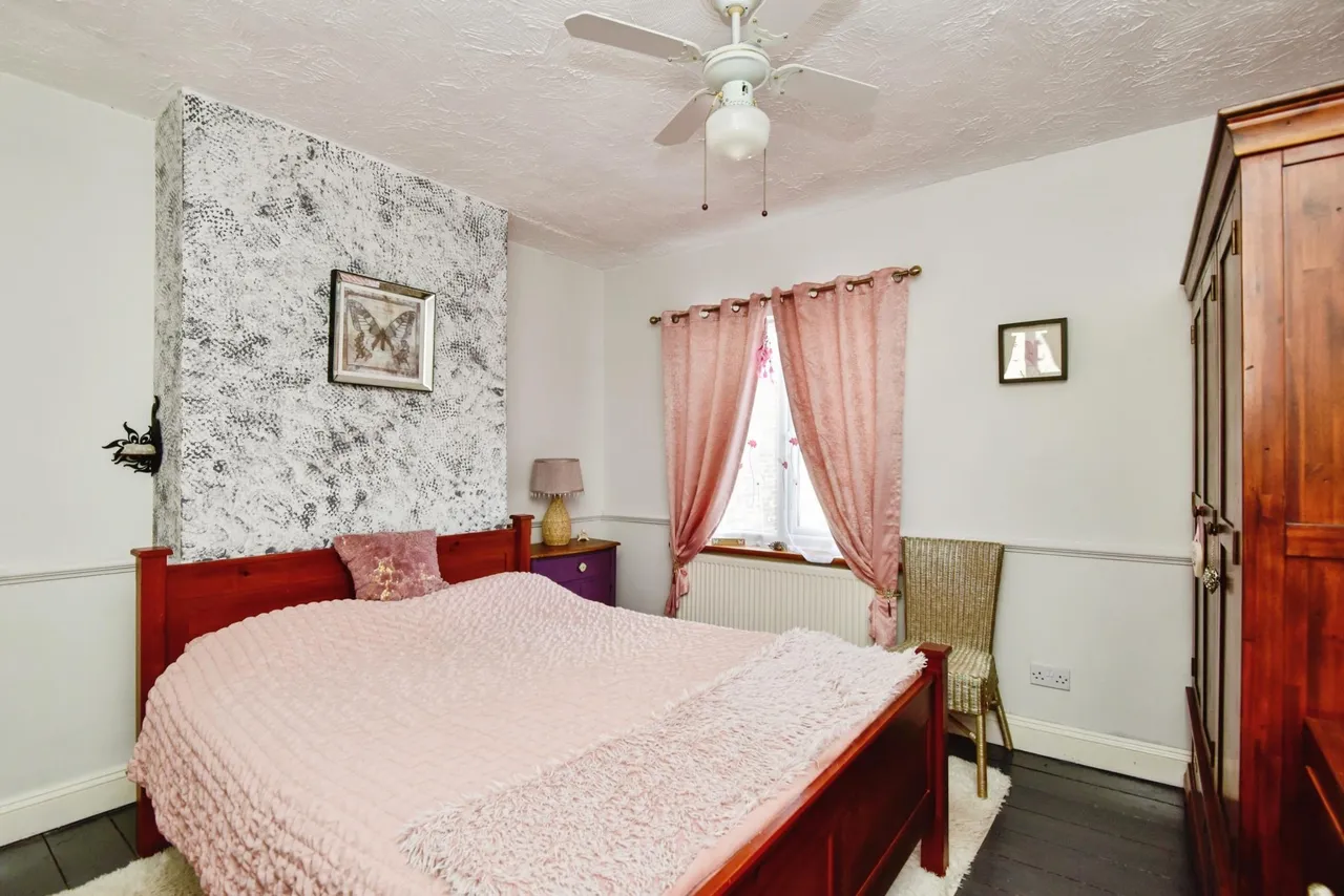 Ravens Lane, Bignall End, ST7, photo 18