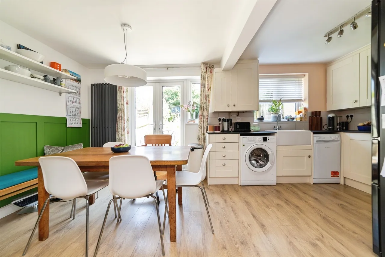 Moorymead Close, Watton At Stone, Hertford, photo 5