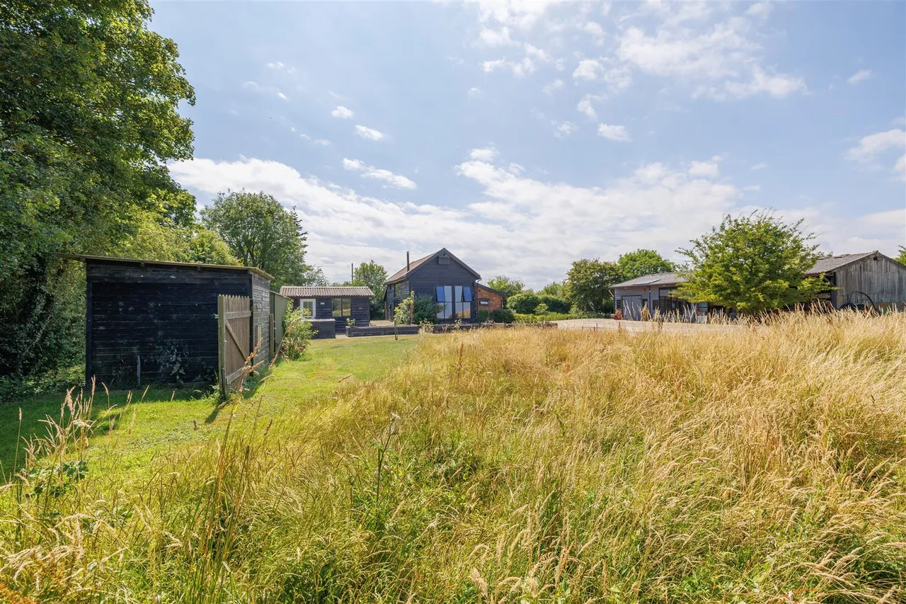Clarkes Lane, Ilketshall St. Andrew, NR34, photo 20